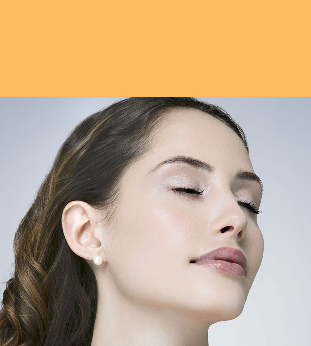 Definisse Peel<br> <span style="font-weight:100">Skin <br>Resurfacing<span>